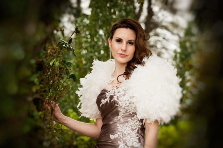 Bride waering a feathered shawl